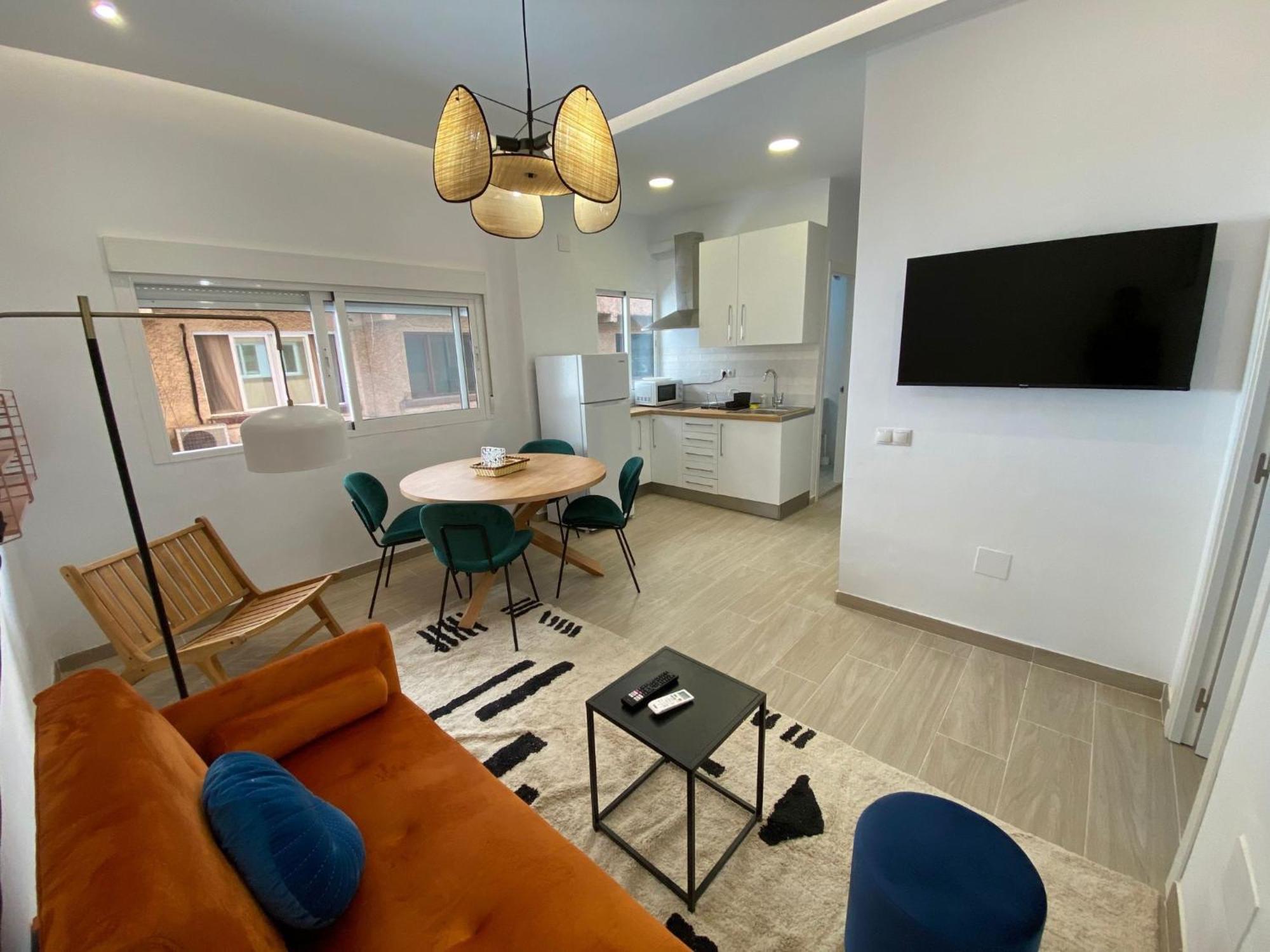 City Center And Beach Renovated Apartment Fuengirola Buitenkant foto